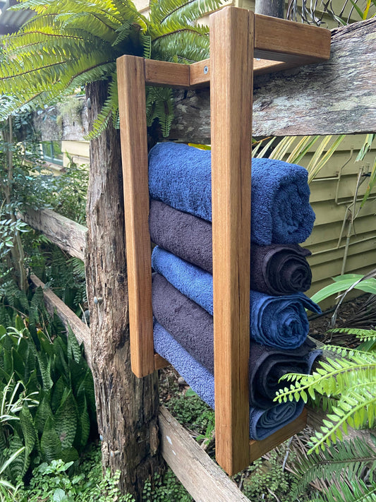 Floating Towel Rack (Tasmanian Oak)